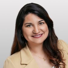 Krista Burt Headshot